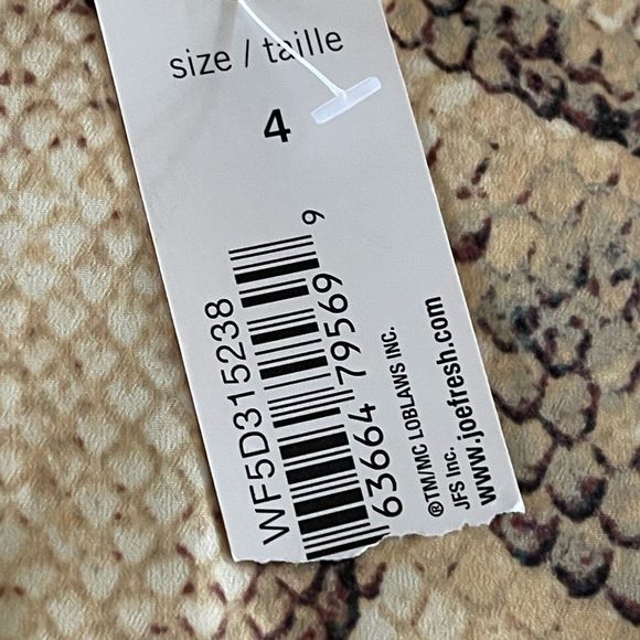 #120 NWT Animal floral print sleeveless dress - Picture 7 of 7